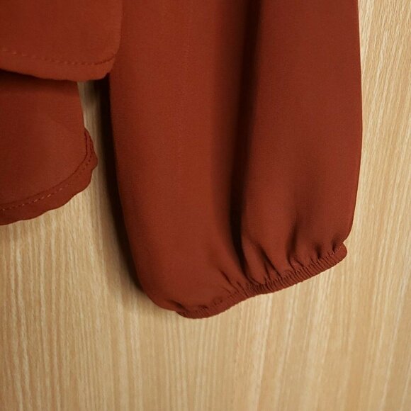 Lily White Womens Brown Flowy High Low Blouse Large - Picture 5 of 8